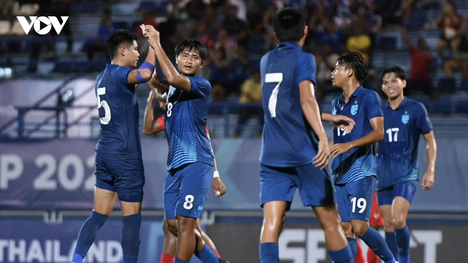 Kết quả U23 Đông Nam Á: U23 Thái Lan thắng U23 Campuchia trong trận "thuỷ chiến"