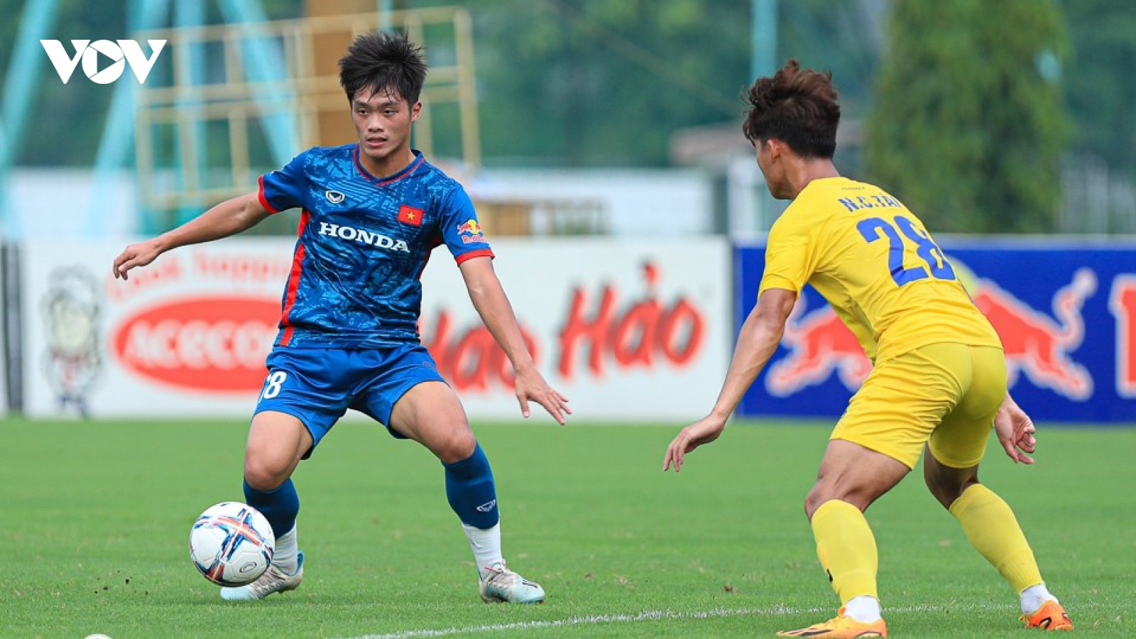 Lịch thi đấu bóng đá 15/8: U23 Việt Nam đối đầu đội bóng mạnh