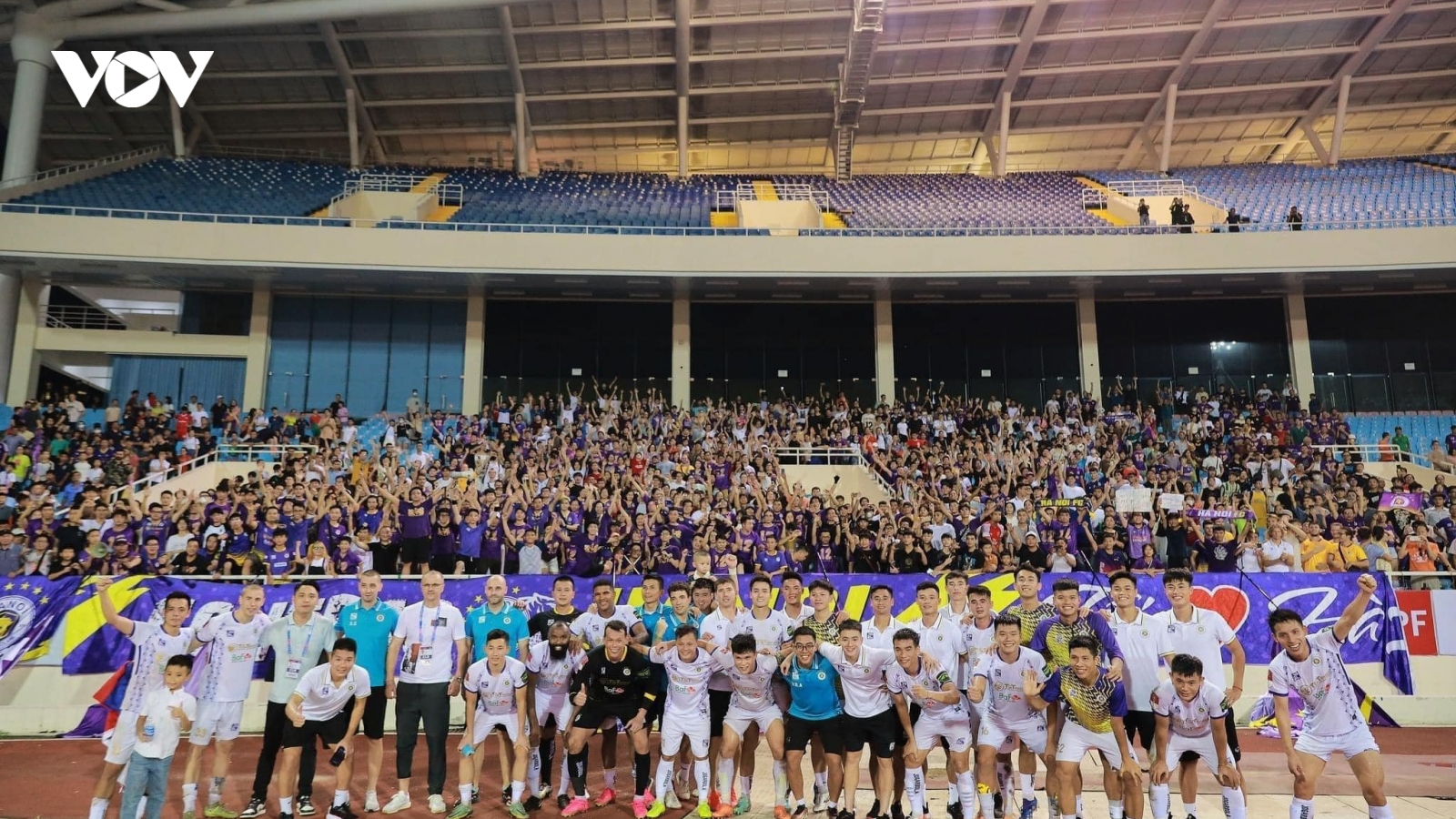 Chuyển nhượng V-League: Hà Nội FC chia tay "công thần"