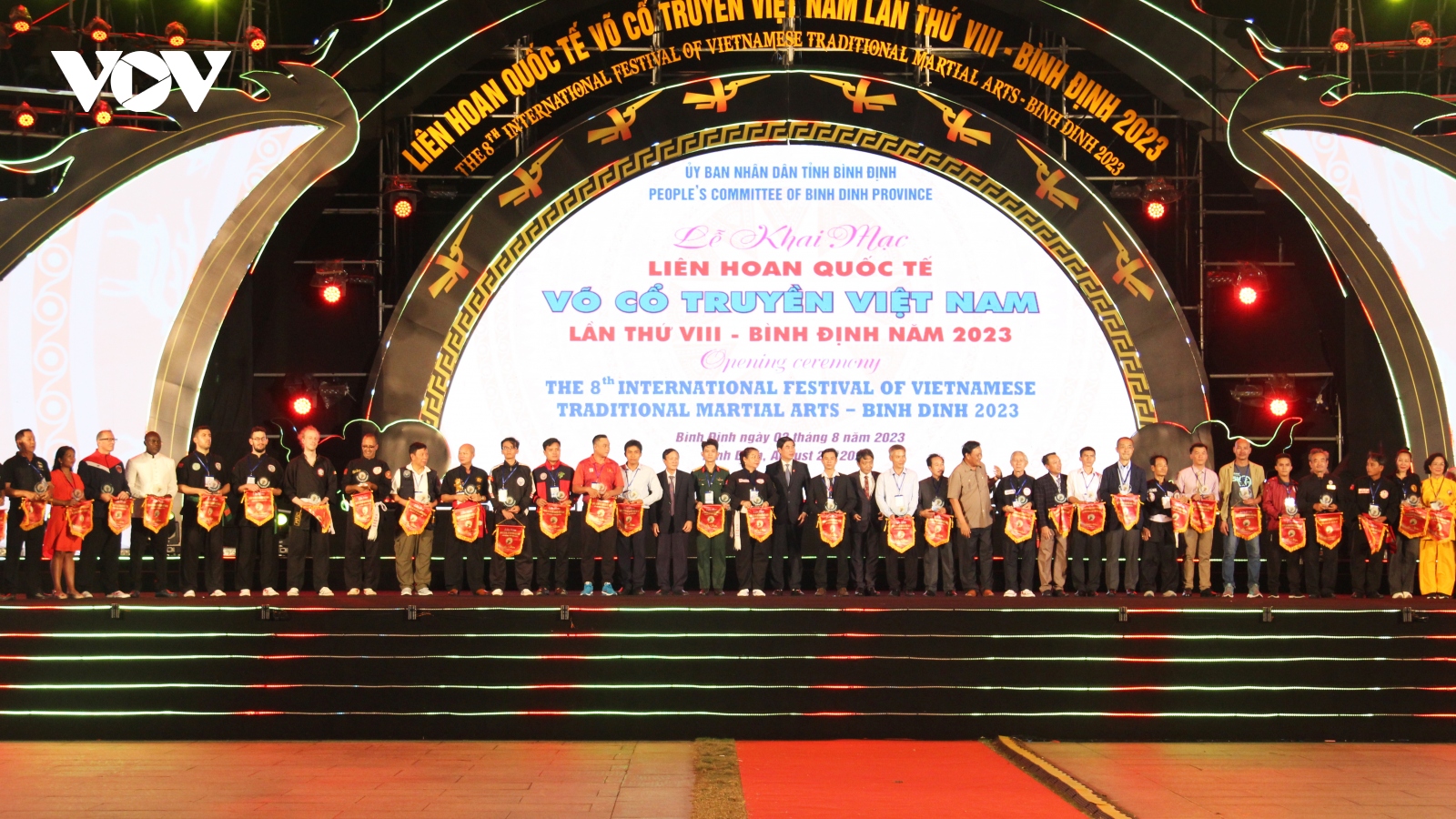 Hàng ngàn võ sư, võ sinh tham gia Liên hoan Quốc tế võ cổ truyền Việt Nam