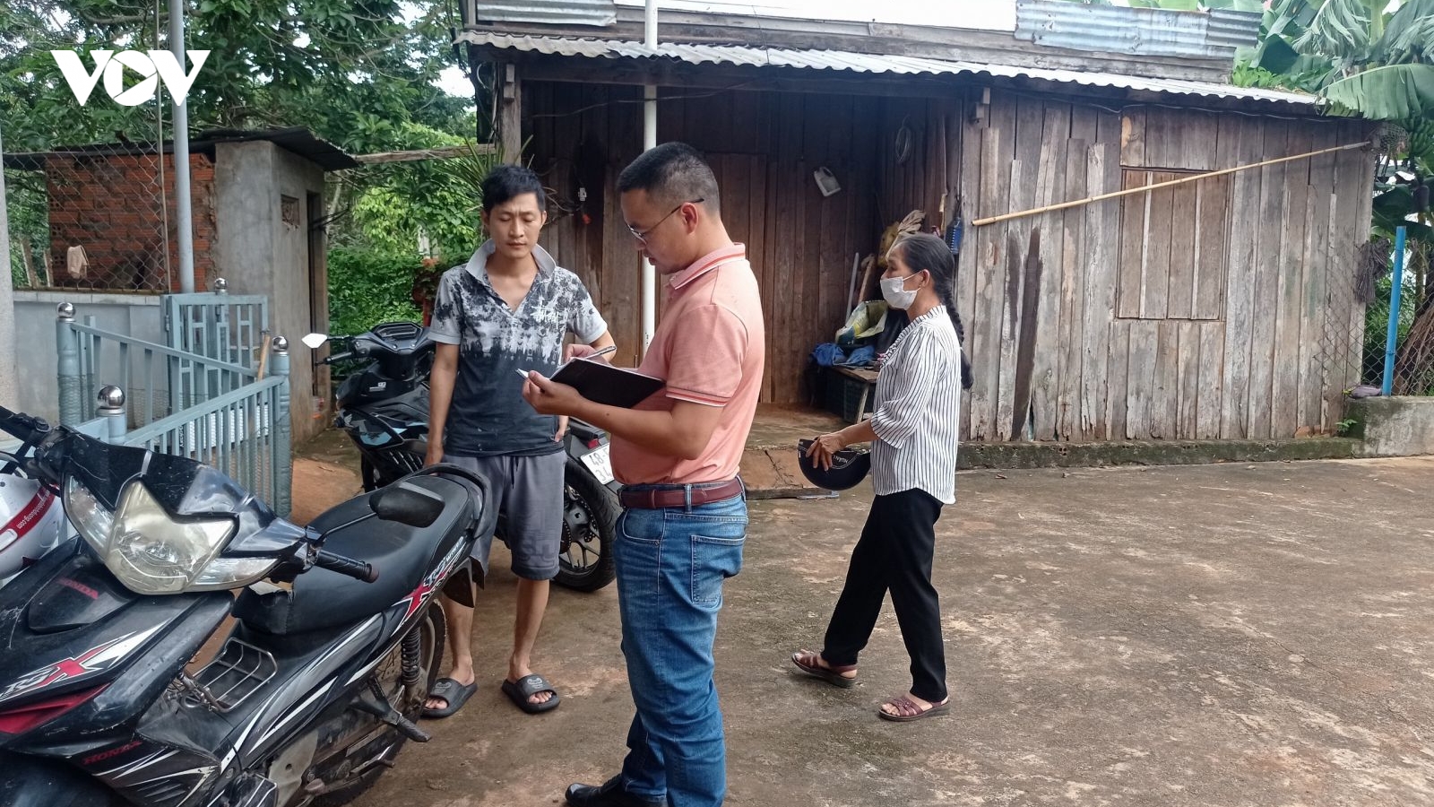Một cán bộ bảo vệ rừng ở Đắk Nông mắc bệnh whitmore nghi do côn trùng cắn