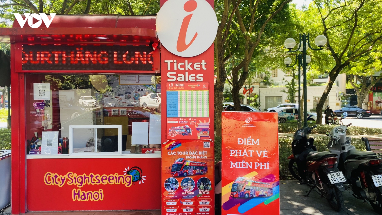Tặng vé tham quan Hà Nội bằng xe buýt 2 tầng trong dịp lễ 2/9