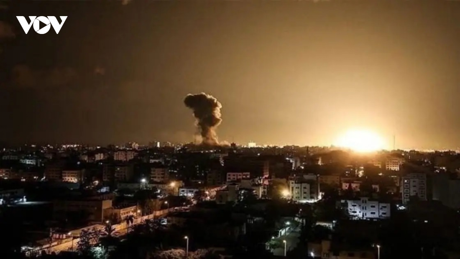 Israel không kích gần dinh tổng thống Syria để bảo vệ người Druze thiểu số