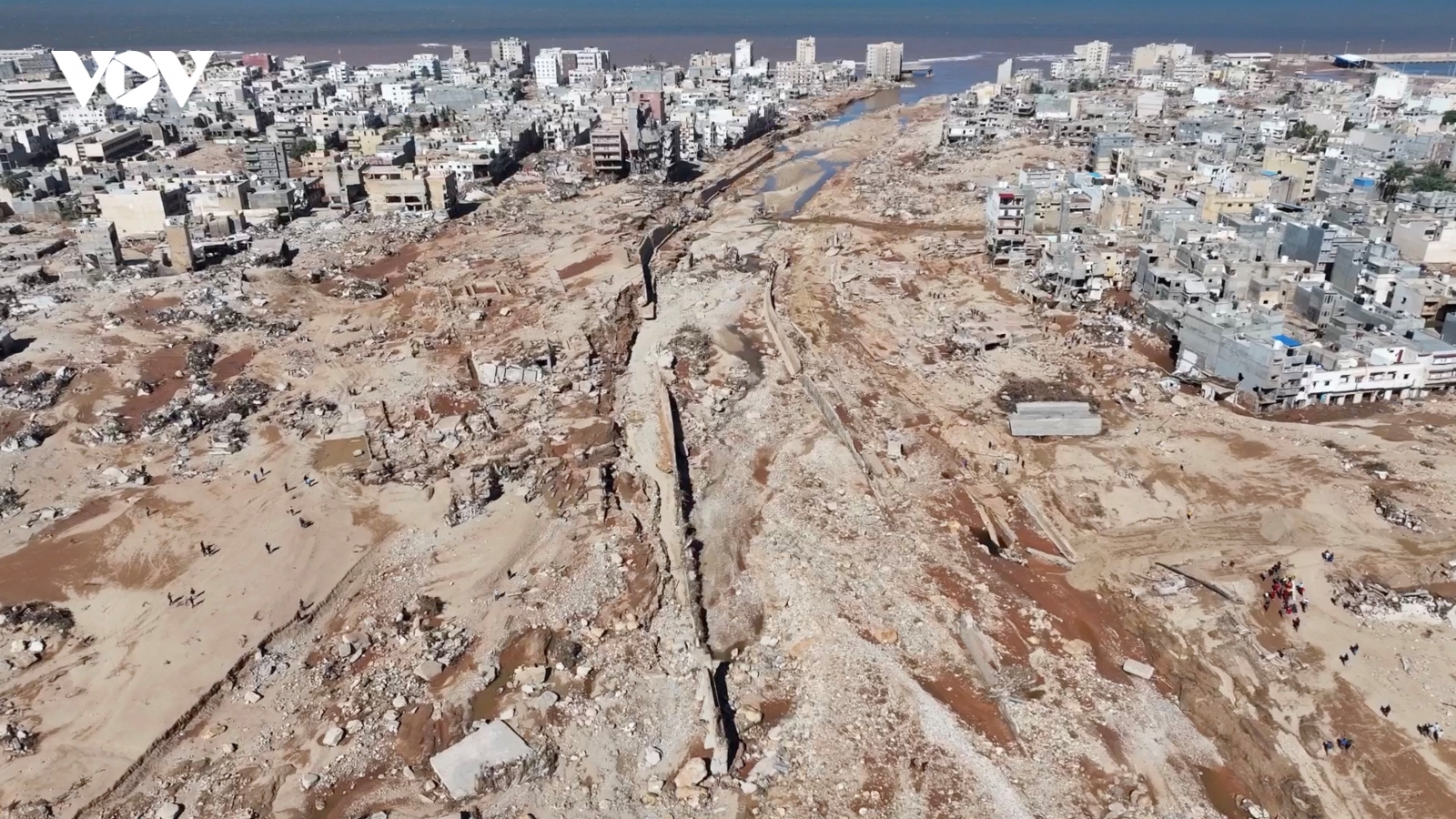 Lũ lụt san phẳng một thành phố ở Libya, số người chết có thể lên tới 20.000