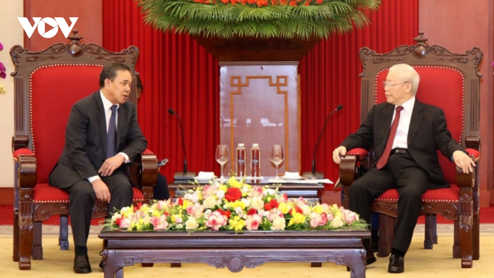 Top Party leader affirms special bond between Vietnam and Laos
