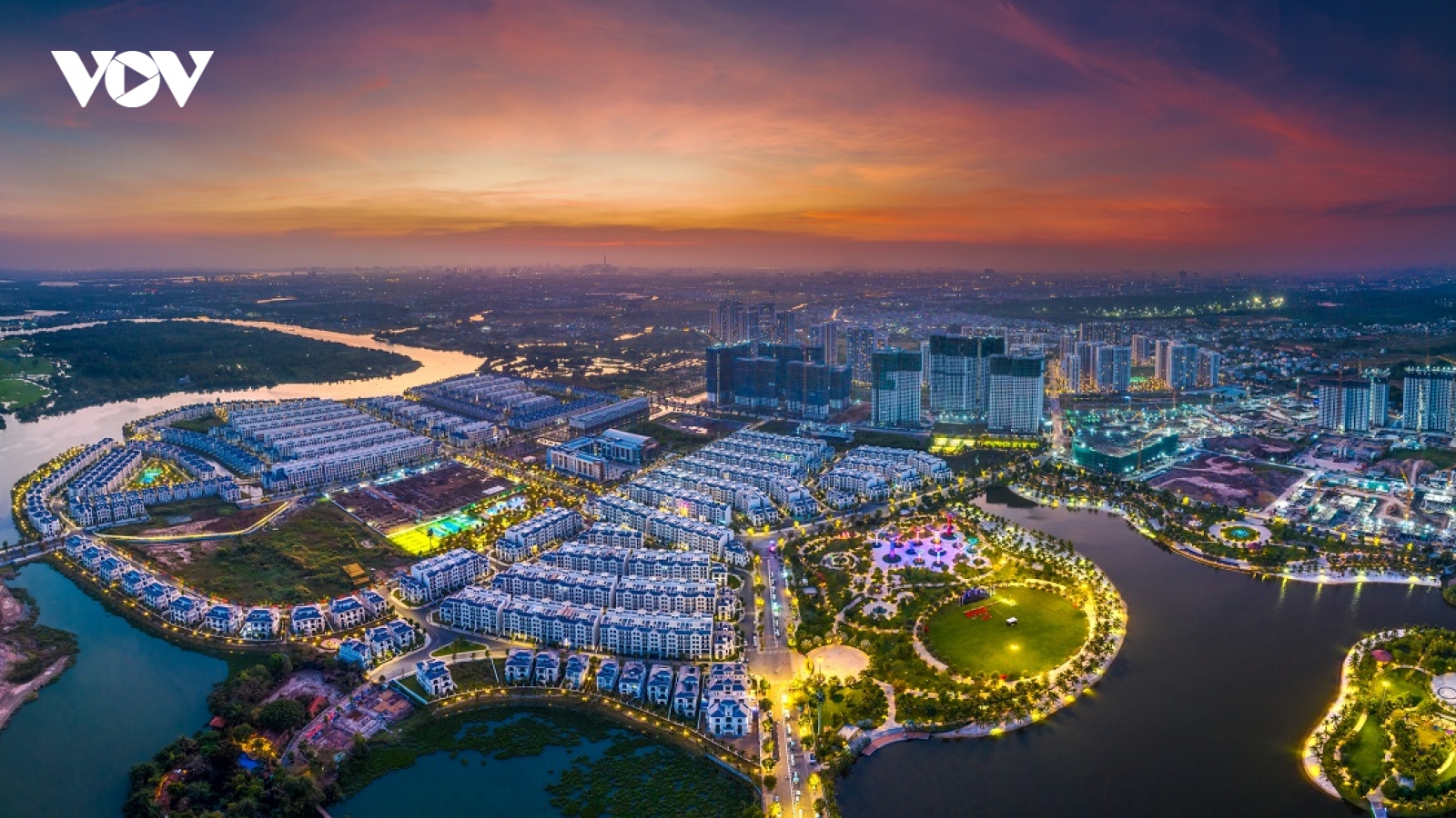 Làn sóng dịch chuyển mặt bằng kinh doanh về Vinhomes Grand Park