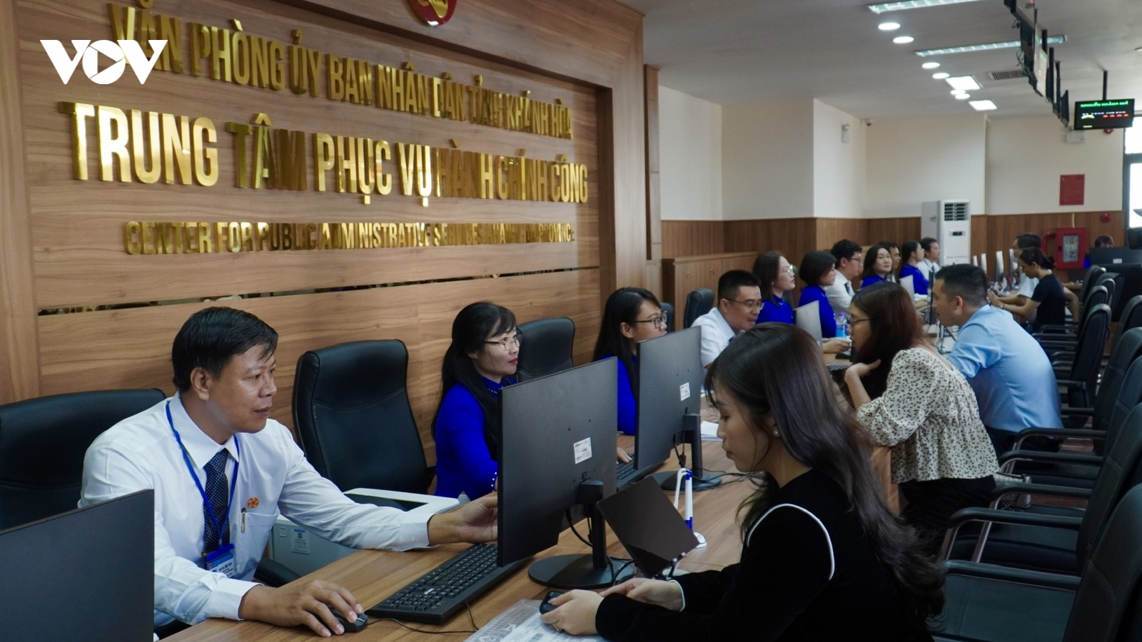 Người dân Khánh Hòa hài lòng khi dễ dàng giải quyết thủ tục hành chính