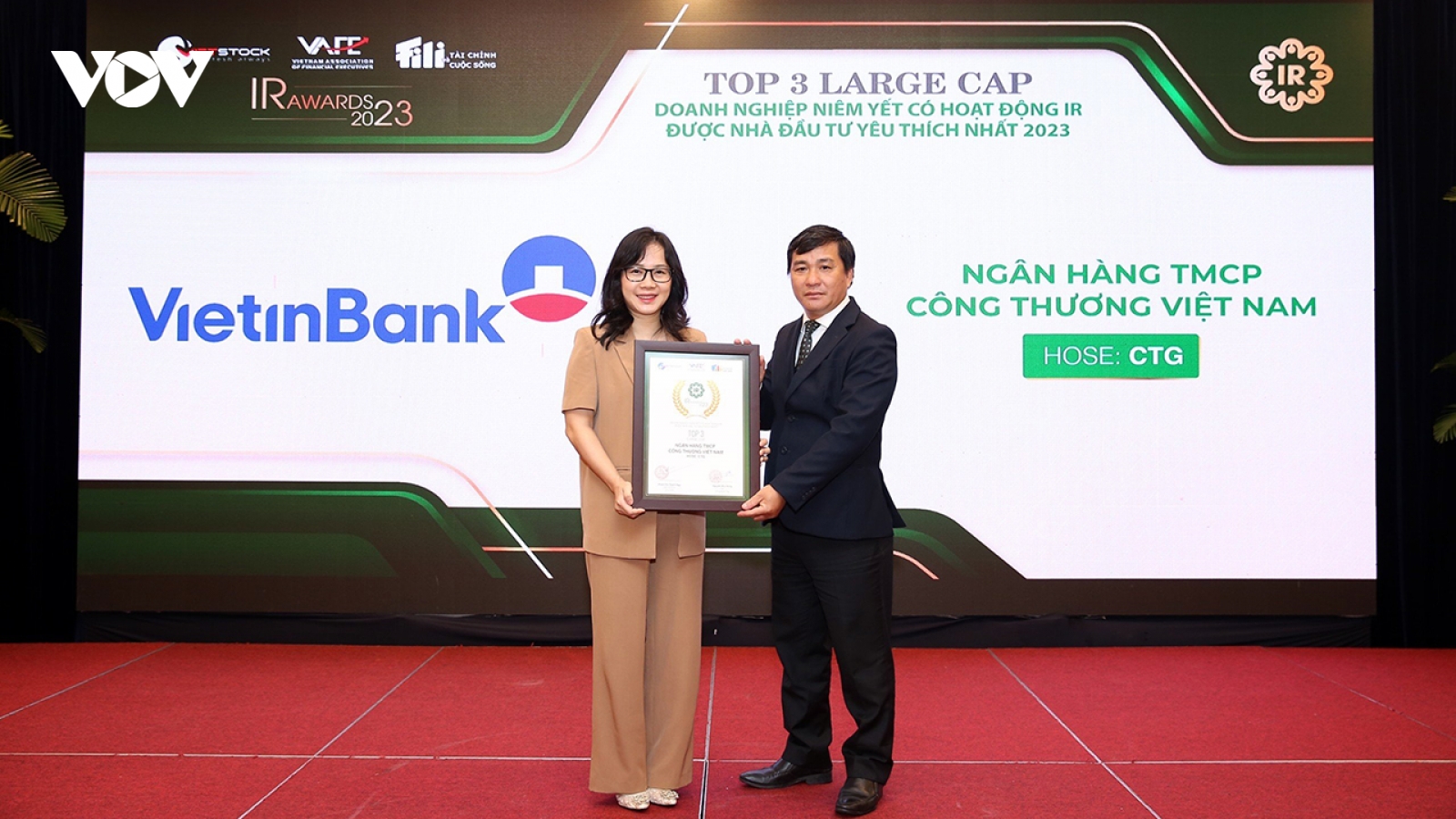 VietinBank tiếp tục được vinh danh tại IR Awards 2023