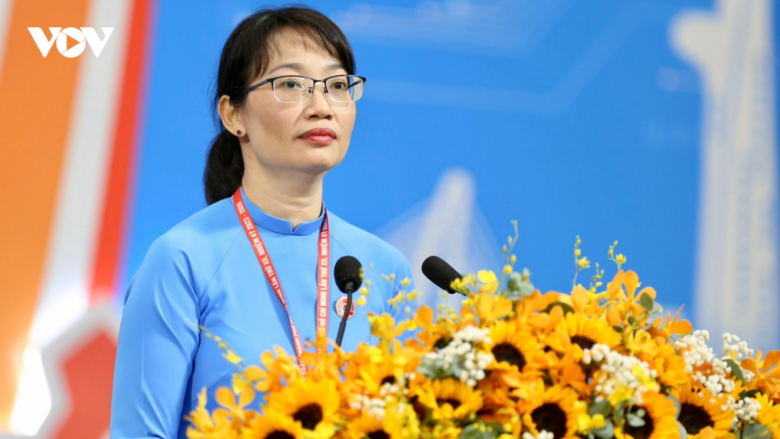 Bà Trần Thị Diệu Thúy tái đắc cử Chủ tịch Liên đoàn Lao động TP.HCM