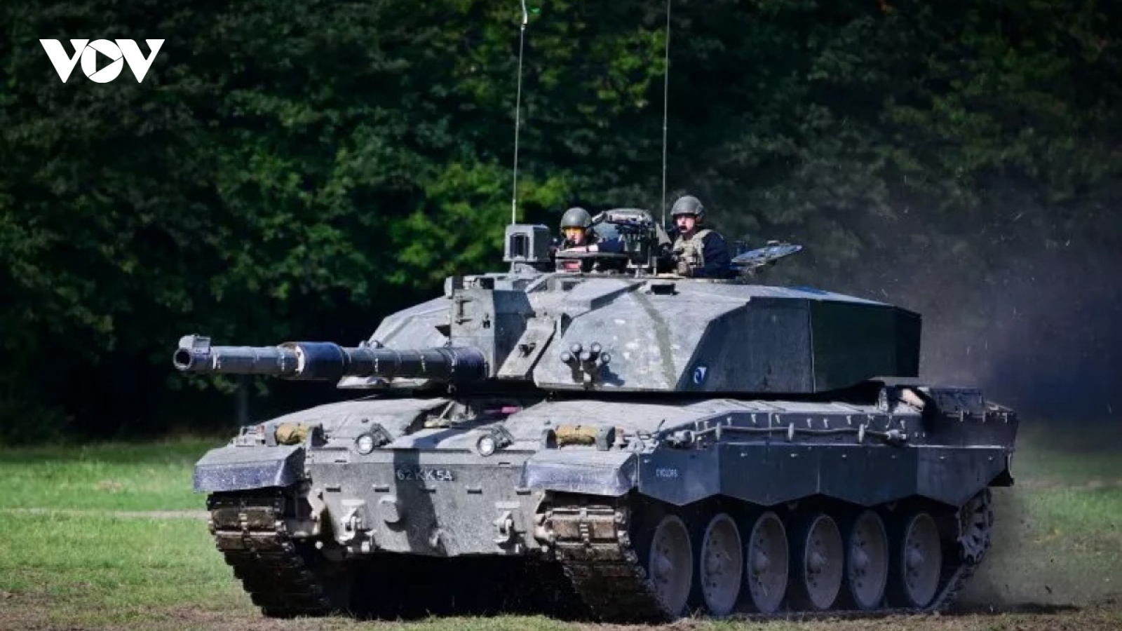Anh sẽ không gửi xe tăng mới thay thế Challenger 2 bị phá hủy ở Ukraine