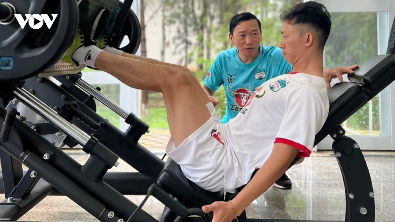 Sao HAGL miệt mài tập luyện trước tin đồn đàm phán với CLB Hải Phòng