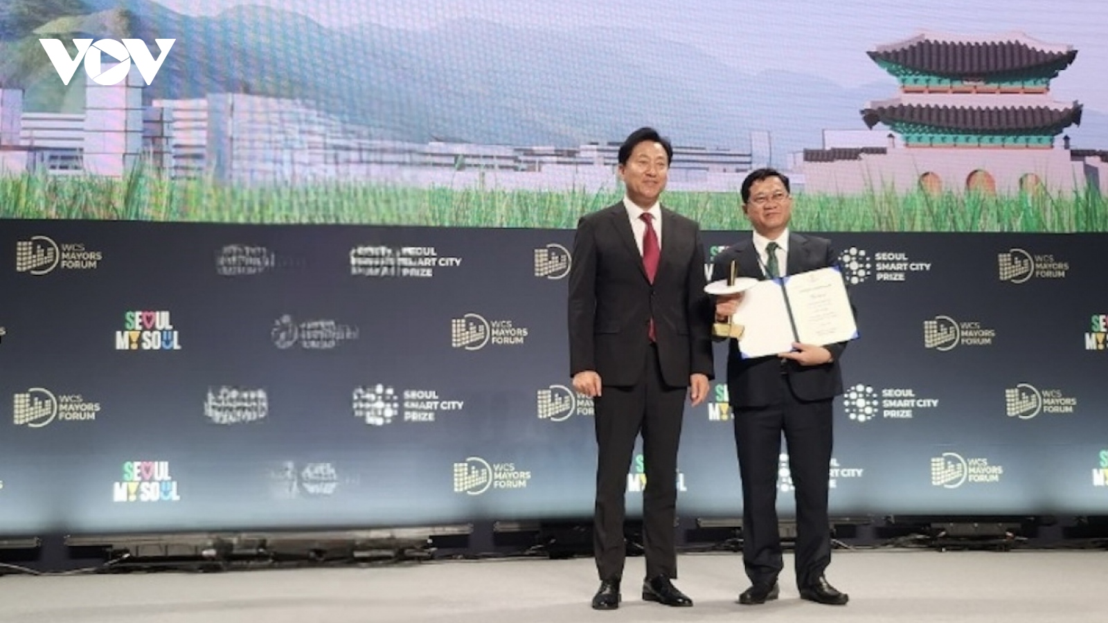 Da Nang honoured at Seoul Smart City Prize