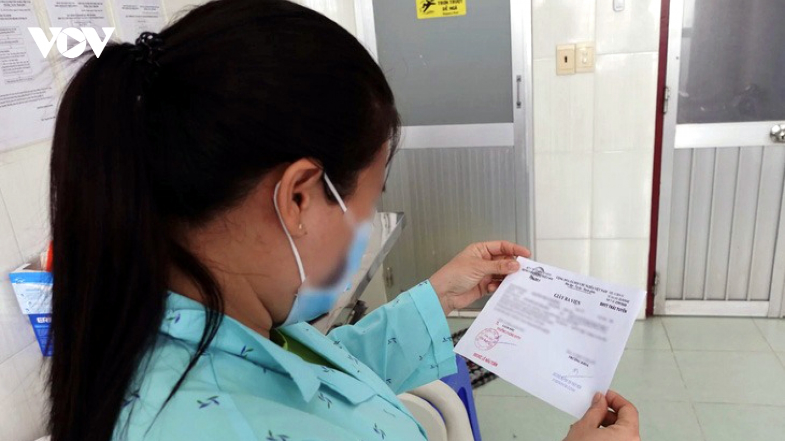 8 người liên quan đến 2 trường hợp mắc bệnh đậu mùa khỉ