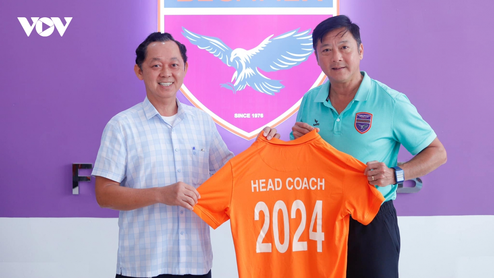 Chuyển nhượng V-League: CLB Bình Dương gia hạn hợp đồng với HLV Huỳnh Đức