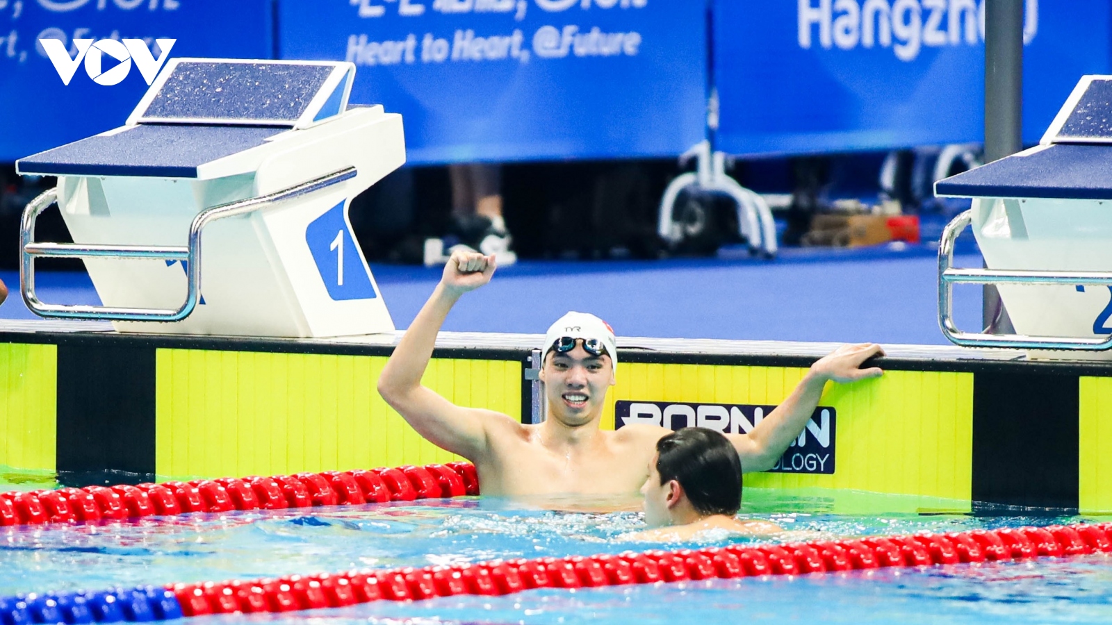 Nguyễn Huy Hoàng giành HCĐ ASIAD 19, đoạt vé dự Olympic Paris