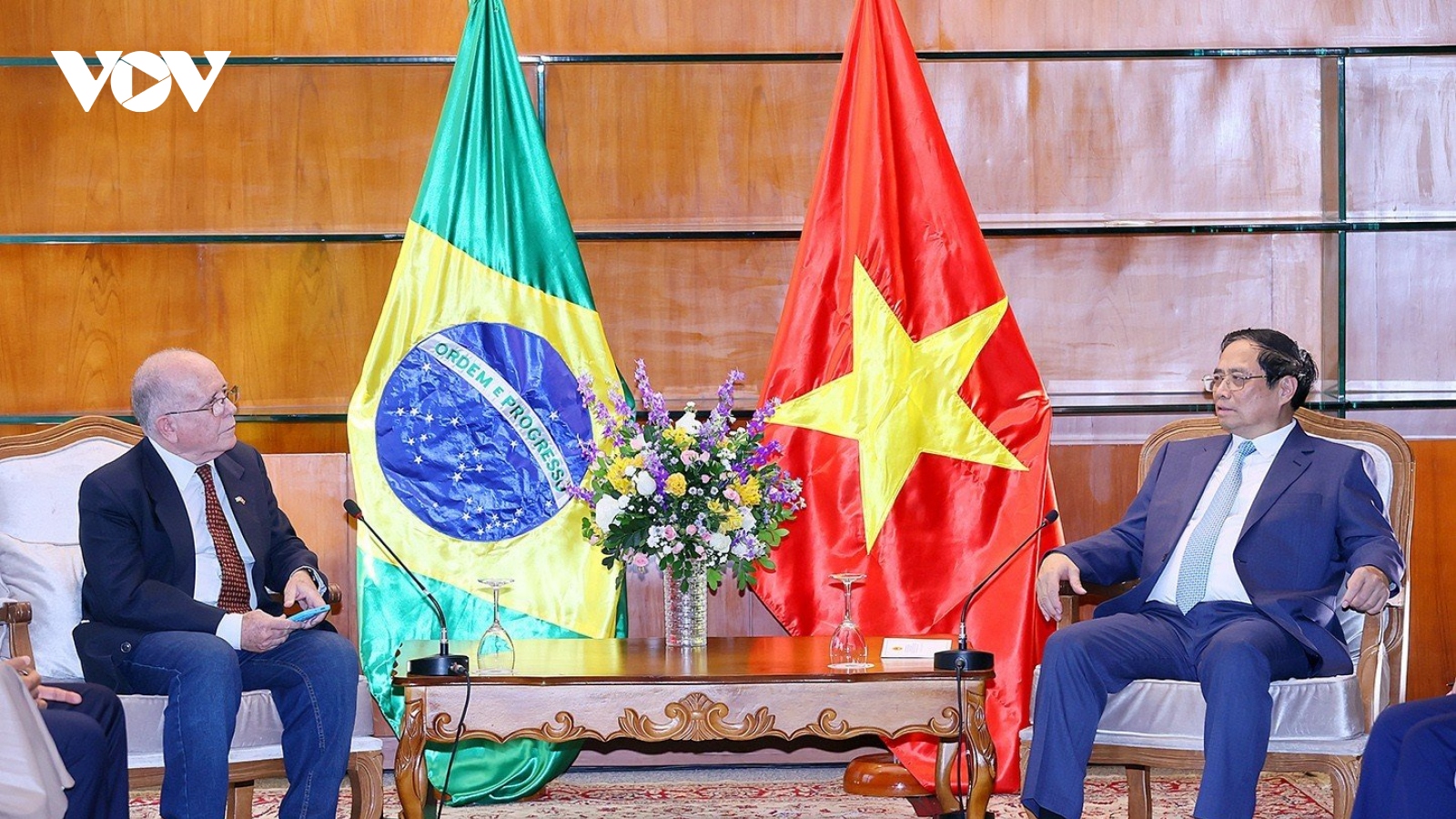 Thủ tướng Phạm Minh Chính tiếp Tổng thư ký Hội hữu nghị Brazil - Việt Nam