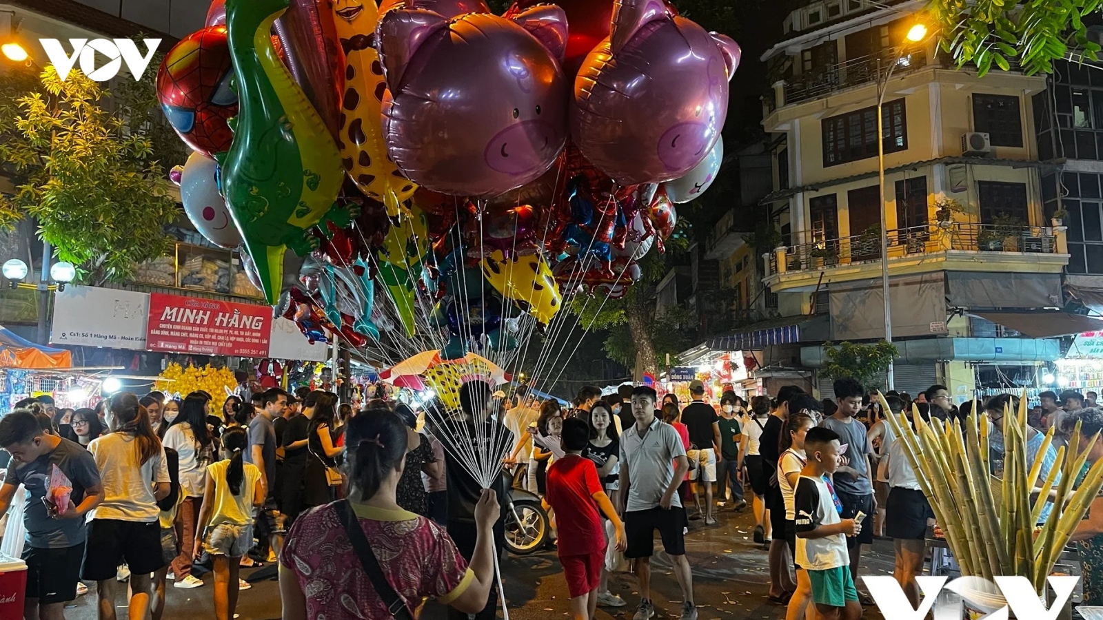Tham gia lễ hội văn hóa, cần có văn hóa
