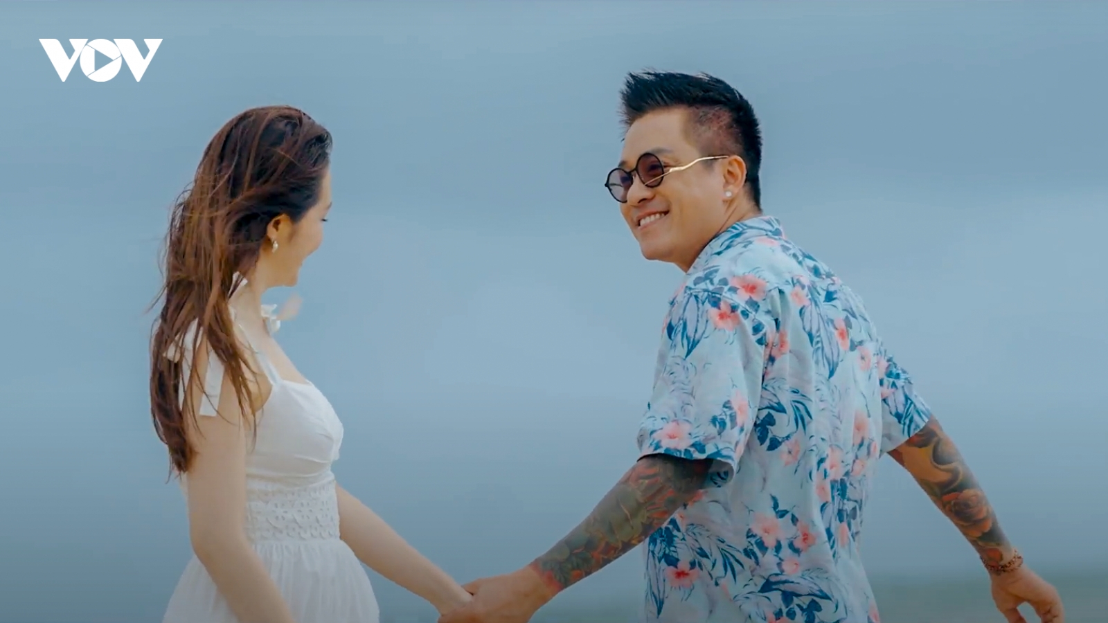 Tuấn Hưng tự nhận "yêu và sợ vợ nhất showbiz"