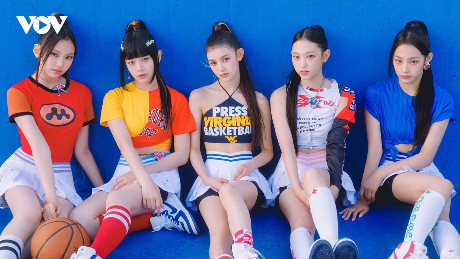 NewJeans - Nhóm nhạc gen Z nắm giữ hàng loạt ca khúc nổi tiếng của K-Pop