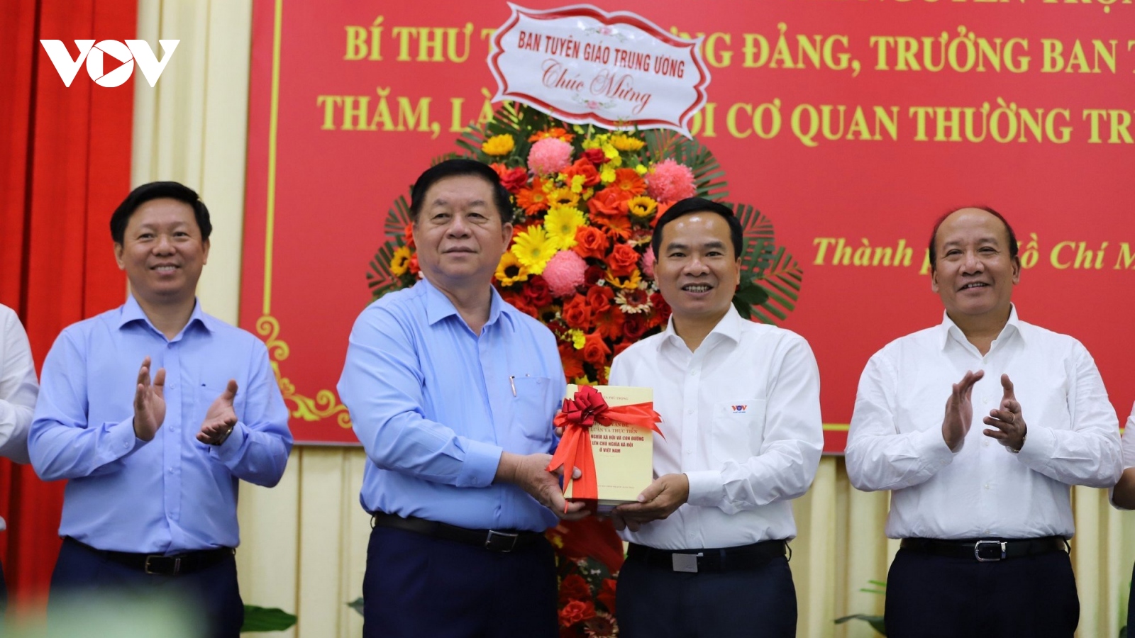 "VOV cần tiếp tục phát huy vai trò của một cơ quan truyền thông đa phương tiện"