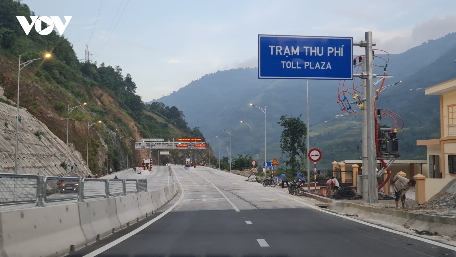 Thông xe toàn tuyến nối cao tốc Nội Bài – Lào Cai đi Sa Pa