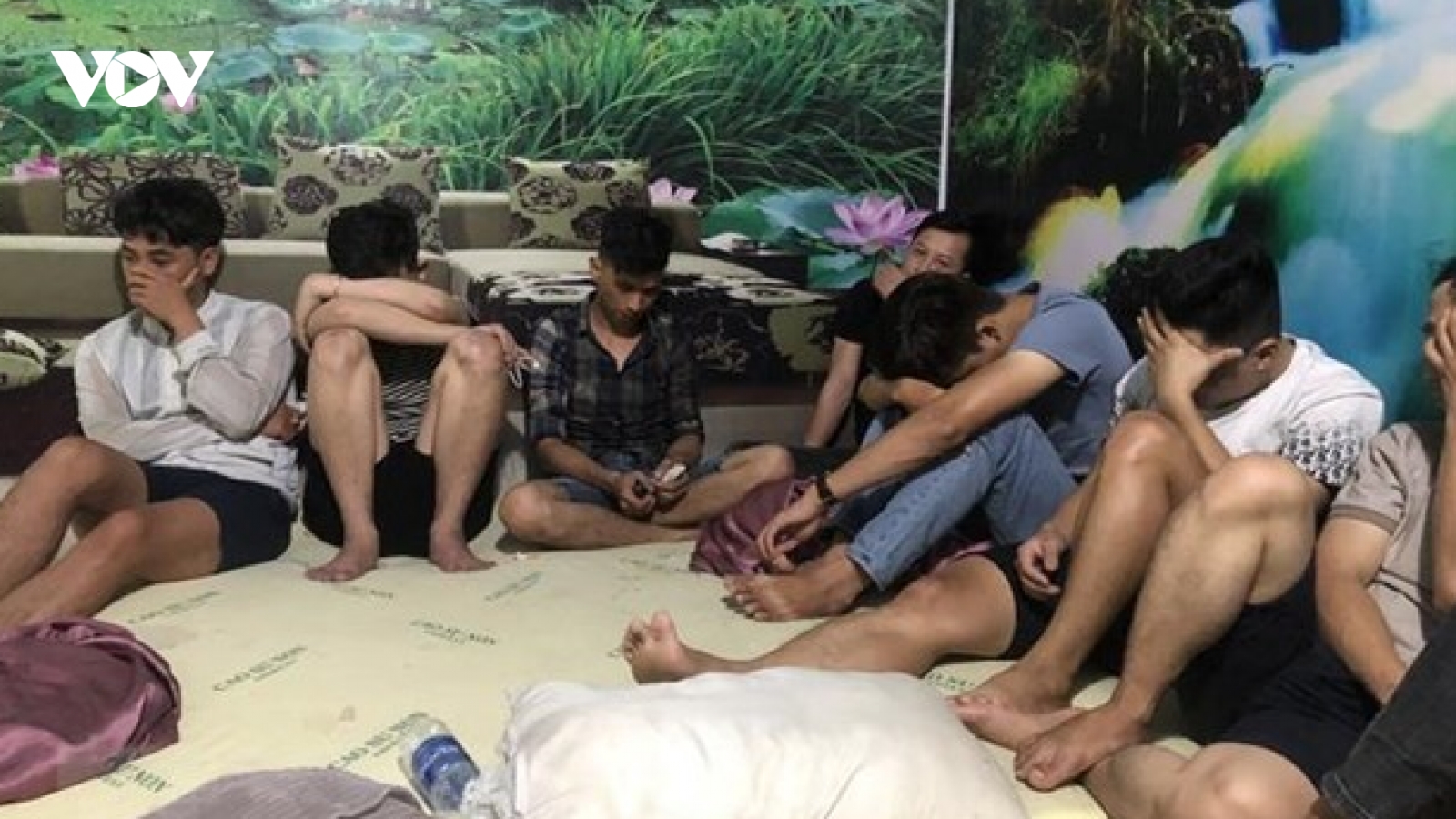 Phát hiện 19 thanh niên sử dụng ma túy trái phép trong nhà nghỉ