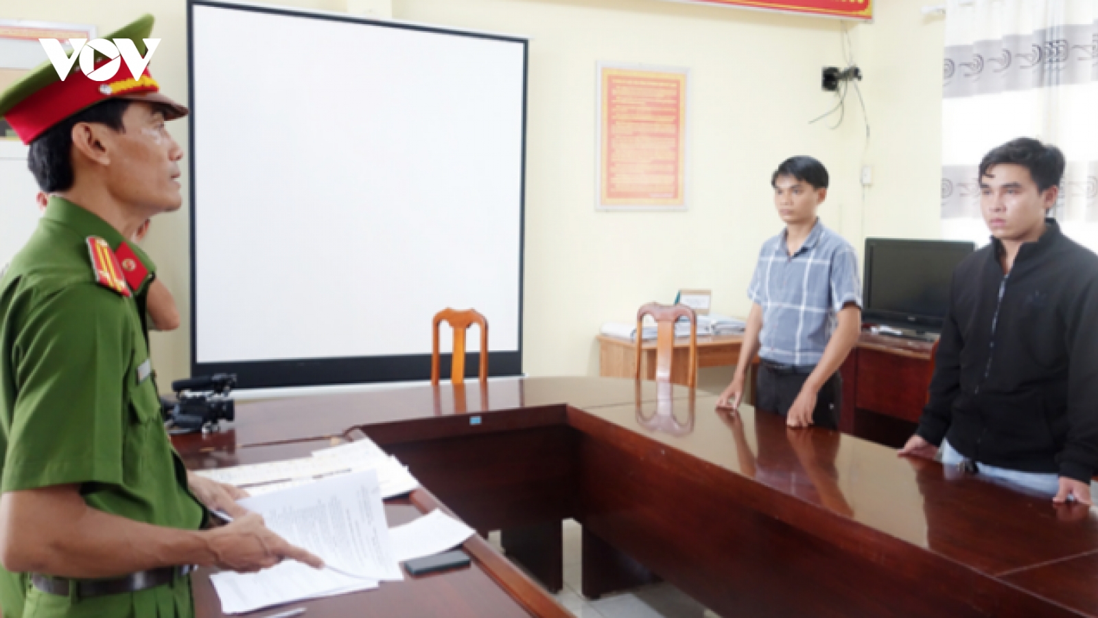 Đường dây làm bằng đại học, chứng chỉ giả tại An Giang