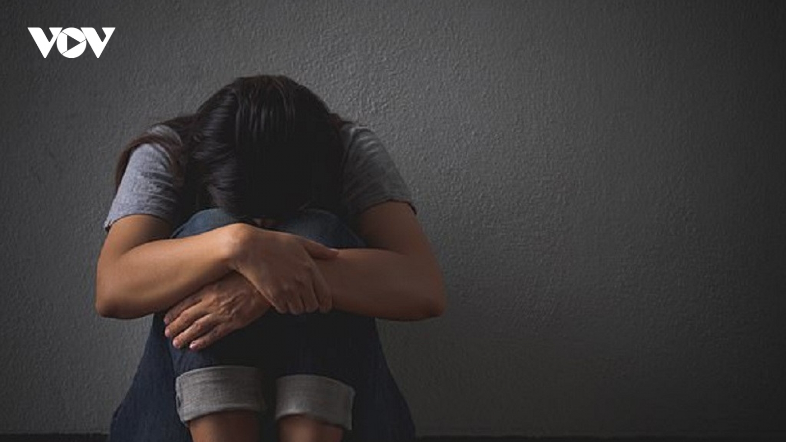 Nên làm gì để "cắt đuôi" kẻ tán tỉnh thô lỗ?