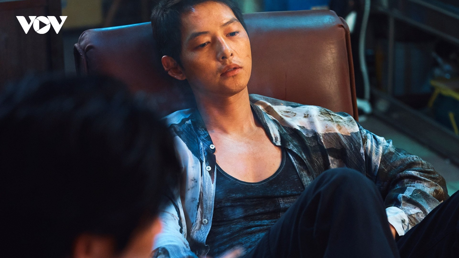 Song Joong Ki phá vỡ khuôn mẫu với vai diễn mới trong phim "Hopeless"