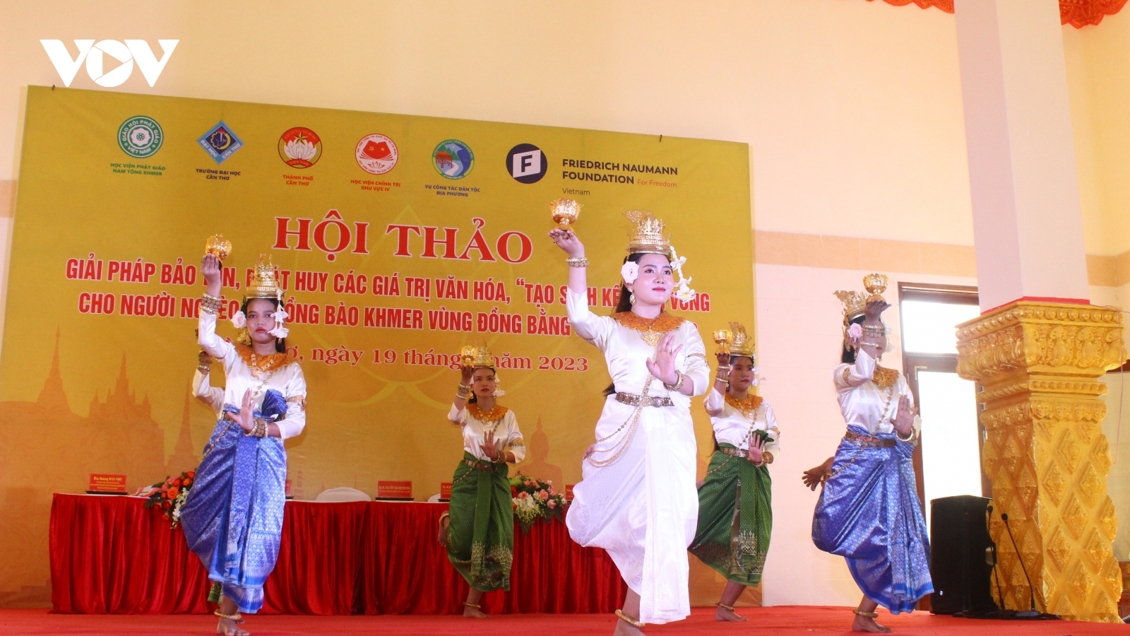 Bảo tồn, phát huy các giá trị văn hóa, tạo sinh kế bền vững cho đồng bào Khmer