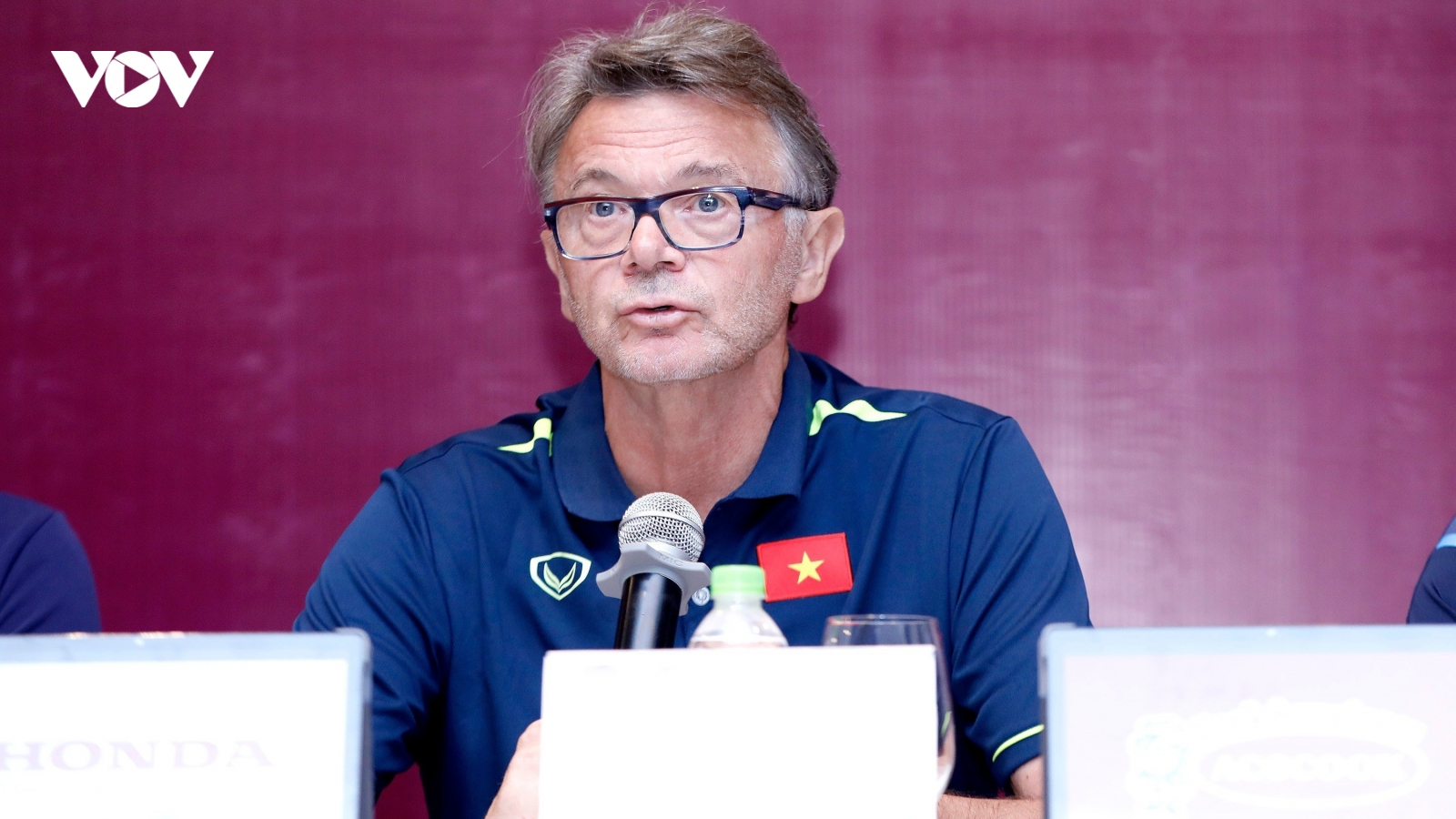 HLV Troussier chia sẻ bất ngờ trước ngày U23 Việt Nam đá vòng loại U23 châu Á