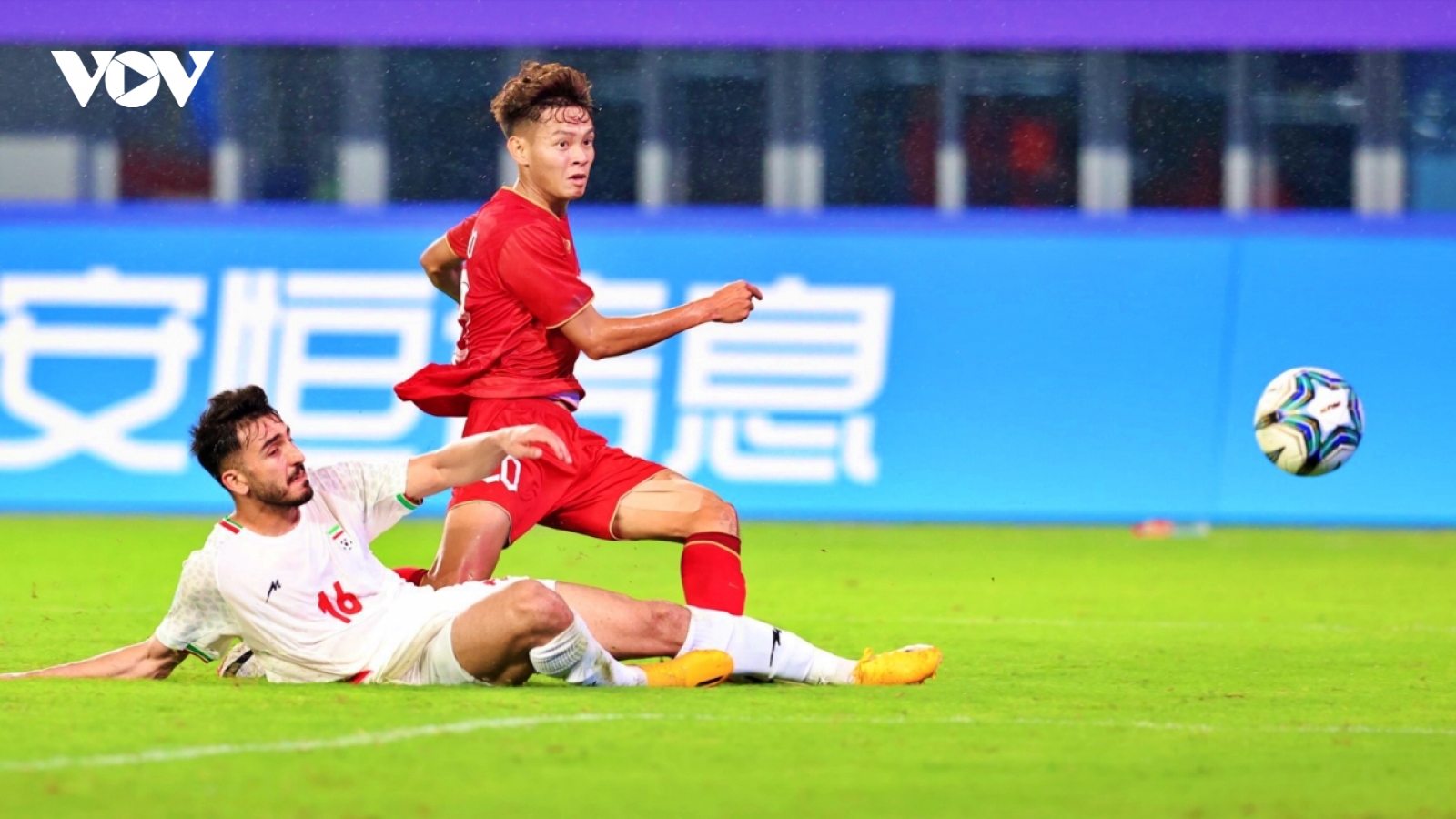 Kết quả bóng đá ASIAD 19: Các đại diện Đông Nam Á thua muối mặt