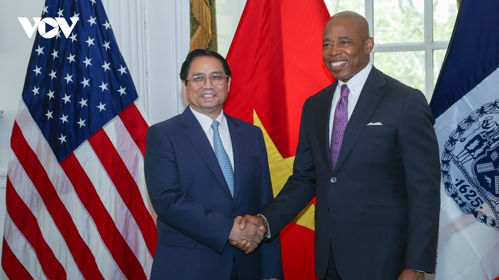 Thủ tướng Chính phủ Phạm Minh Chính gặp Thị trưởng thành phố New York