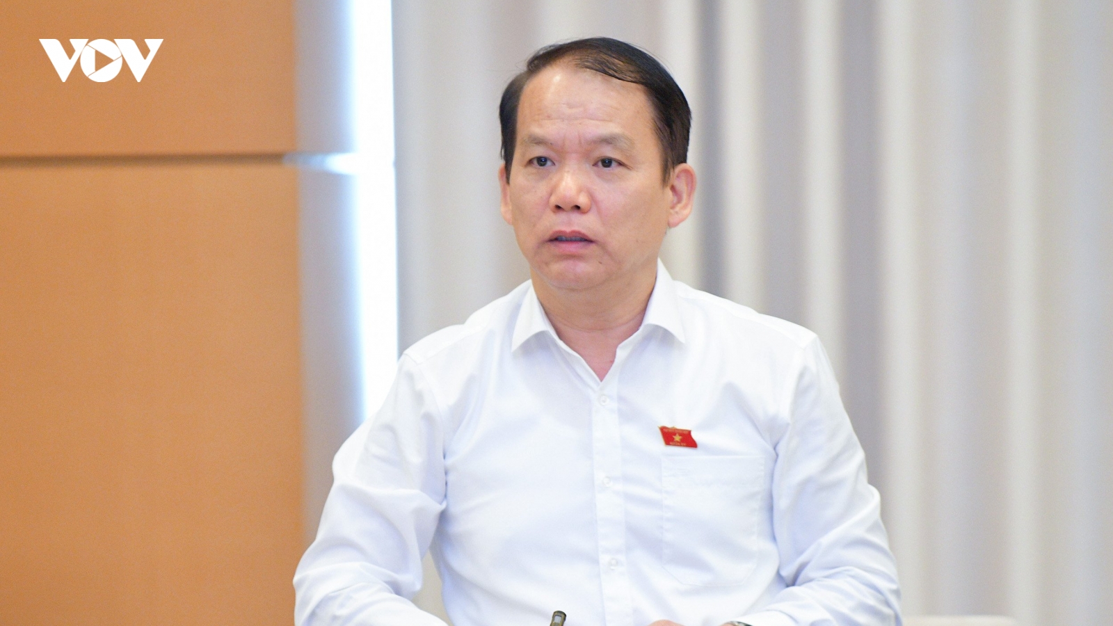 Đề nghị làm rõ lý do bộ trưởng, thủ trưởng “ít tiếp công dân, ủy quyền nhiều”