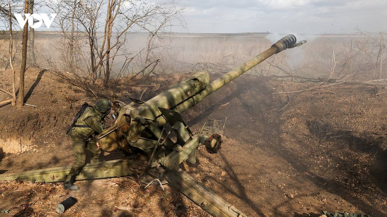 Nga ồ ạt dội hỏa lực phá hủy kho vũ khí và sở chỉ huy của Ukraine