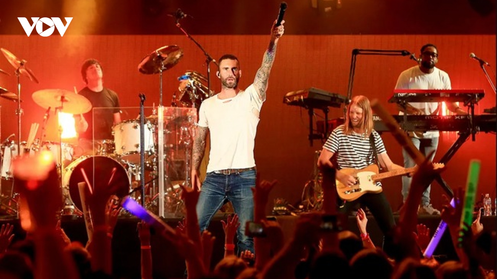 Chuyện showbiz: Maroon 5 sẽ biểu diễn tại Việt Nam vào tháng 12