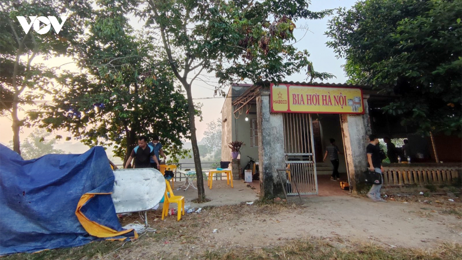 Chém tử vong bạn nhậu vì bị thách thức