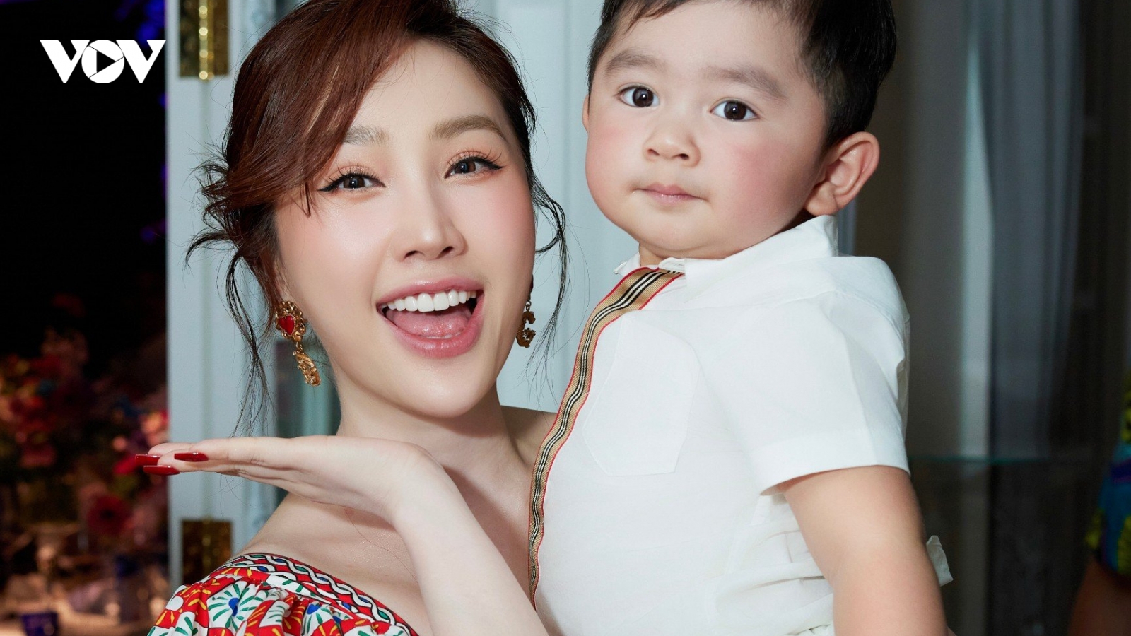 Bảo Thy trải lòng về việc xuống sắc trong thời gian làm mẹ bỉm chăm con