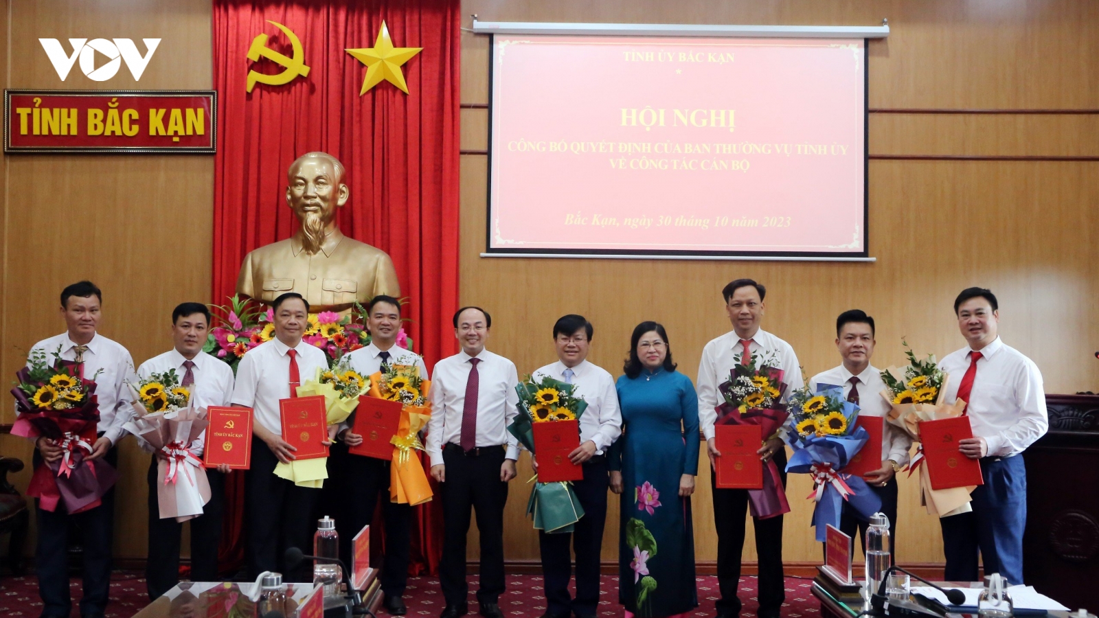 Bắc Kạn luân chuyển, bổ nhiệm một số cán bộ lãnh đạo, quản lý chủ chốt
