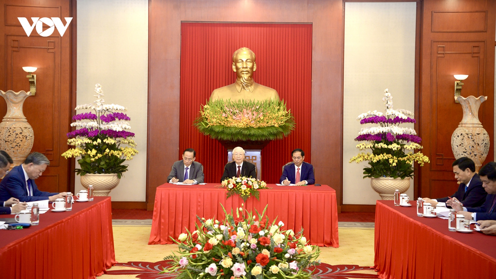 Tổng Bí thư Nguyễn Phú Trọng điện đàm cấp cao với Tổng thống Pháp