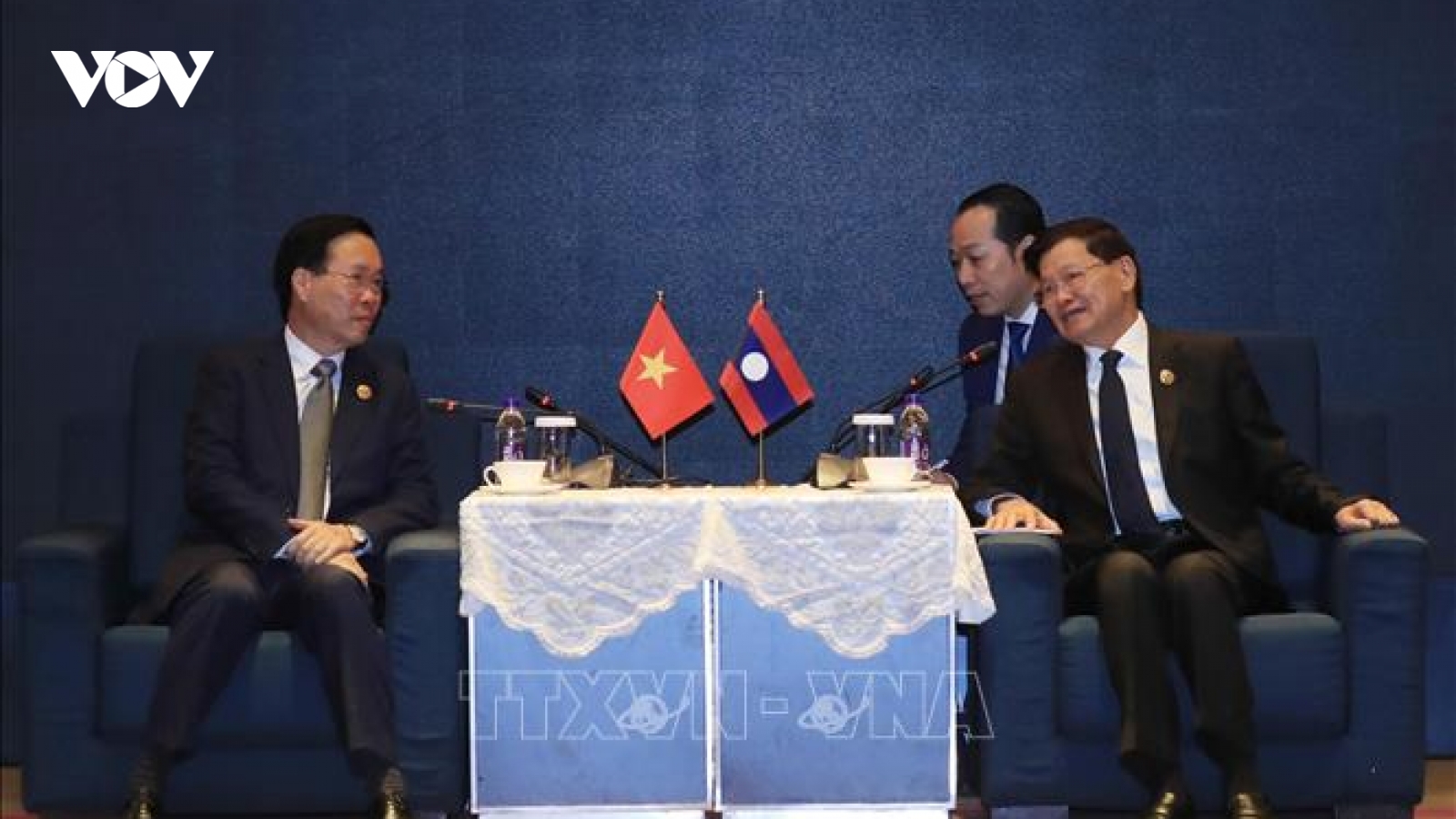 Chủ tịch nước Võ Văn Thưởng gặp Tổng Bí thư, Chủ tịch nước Lào