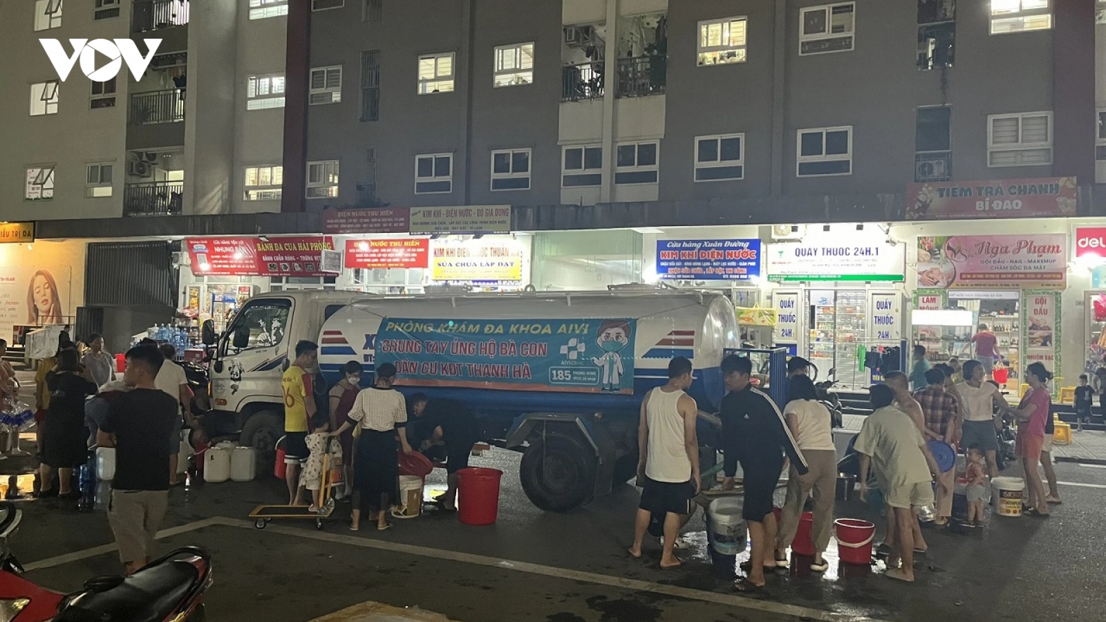 Từ vụ mất nước ở khu đô thị Thanh Hà: Đừng cấp nước theo kiểu “chắp vá”