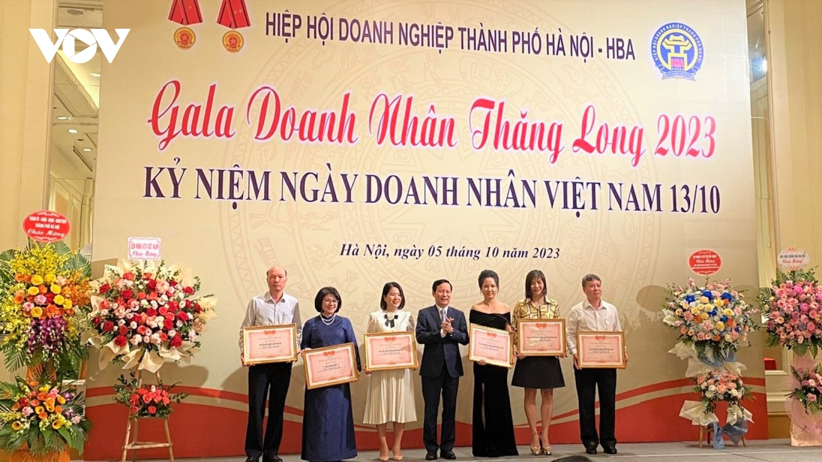 Các doanh nghiệp, doanh nhân Thủ đô xuất sắc được vinh danh
