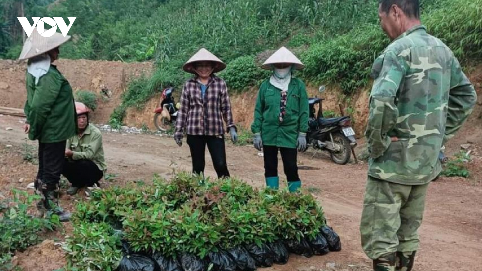 Tỉnh nghèo có nguy cơ trả lại hàng trăm tỷ vốn chương trình Mục tiêu Quốc gia