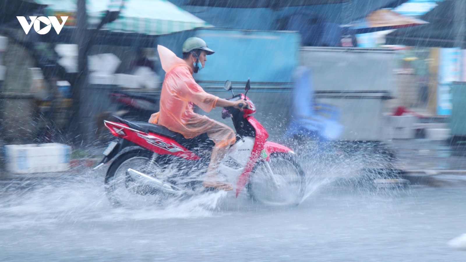 Bạc Liêu triển khai nhiều giải pháp ứng phó với mưa lớn, triều cường gây ngập
