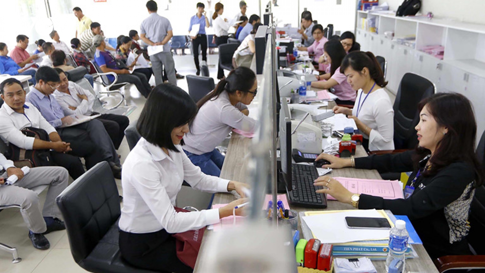 Thủ tướng yêu cầu tăng cường kỷ luật, kỷ cương trong cơ quan hành chính nhà nước