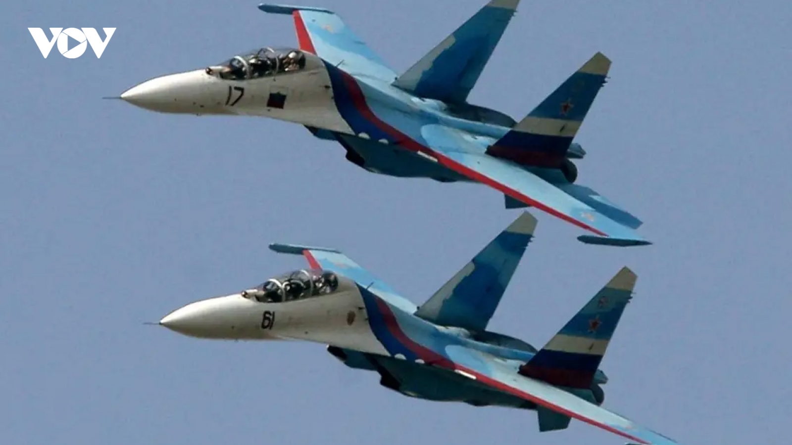 Nga điều chiến đấu cơ Su-27 chặn máy bay Anh trên Biển Đen