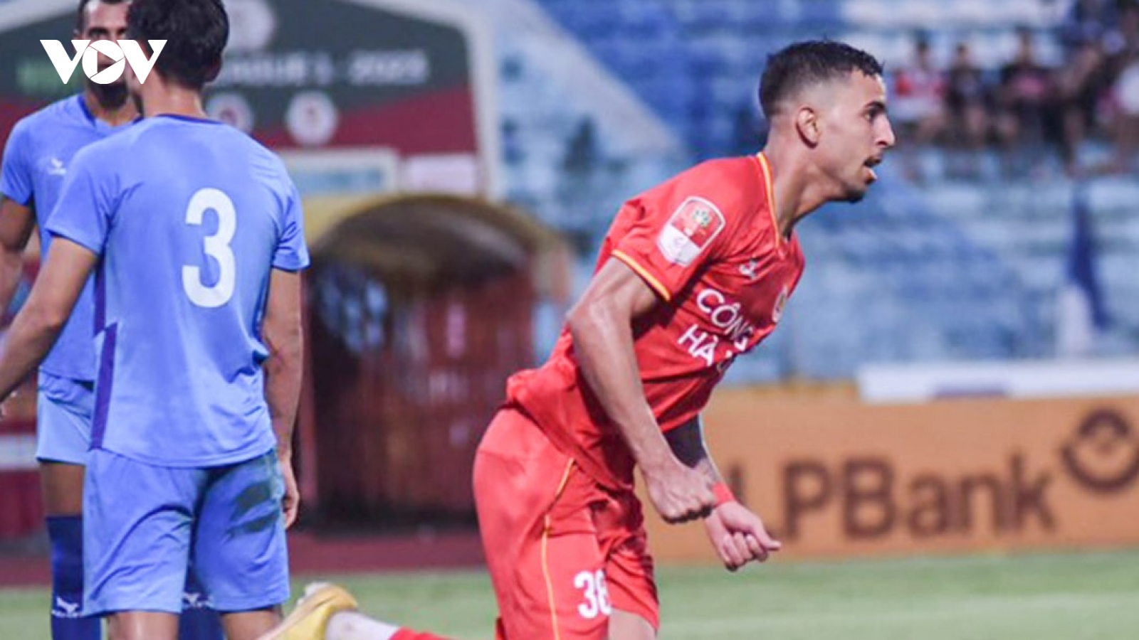 Chuyển nhượng V-League: CLB CAHN chiêu mộ thành công ngoại binh... giá rẻ