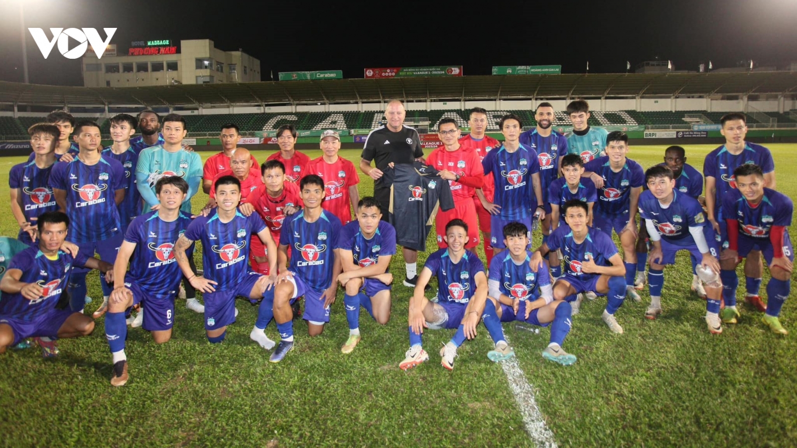Cựu cầu thủ Leicester cập bến HAGL ngay trước đại chiến với CLB CAHN