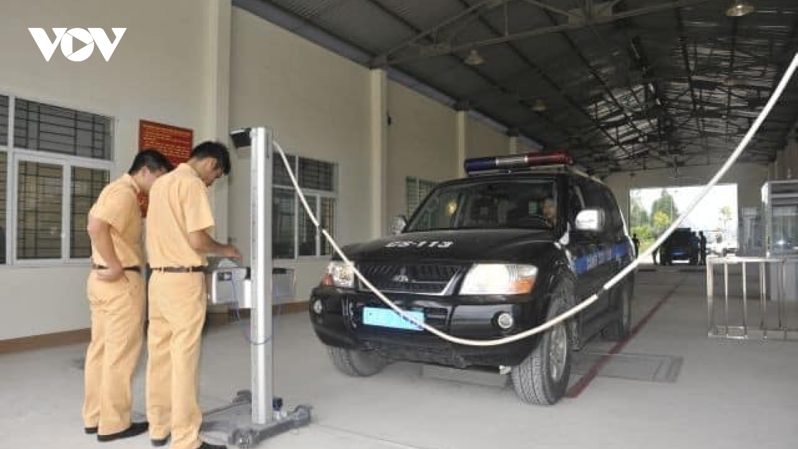 Đạp hết ga khi đăng kiểm: Bất đồng giữa Hiệp hội vận tải và cơ quan đăng kiểm